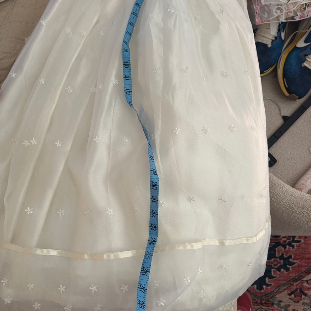 Girls Formal Silk White Dress with Floral Embroidery - Picture 7 of 14